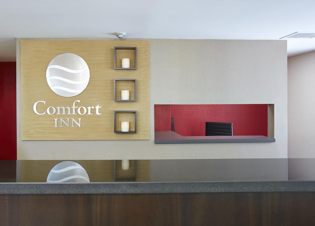 Comfort Inn Pickering Exterior foto